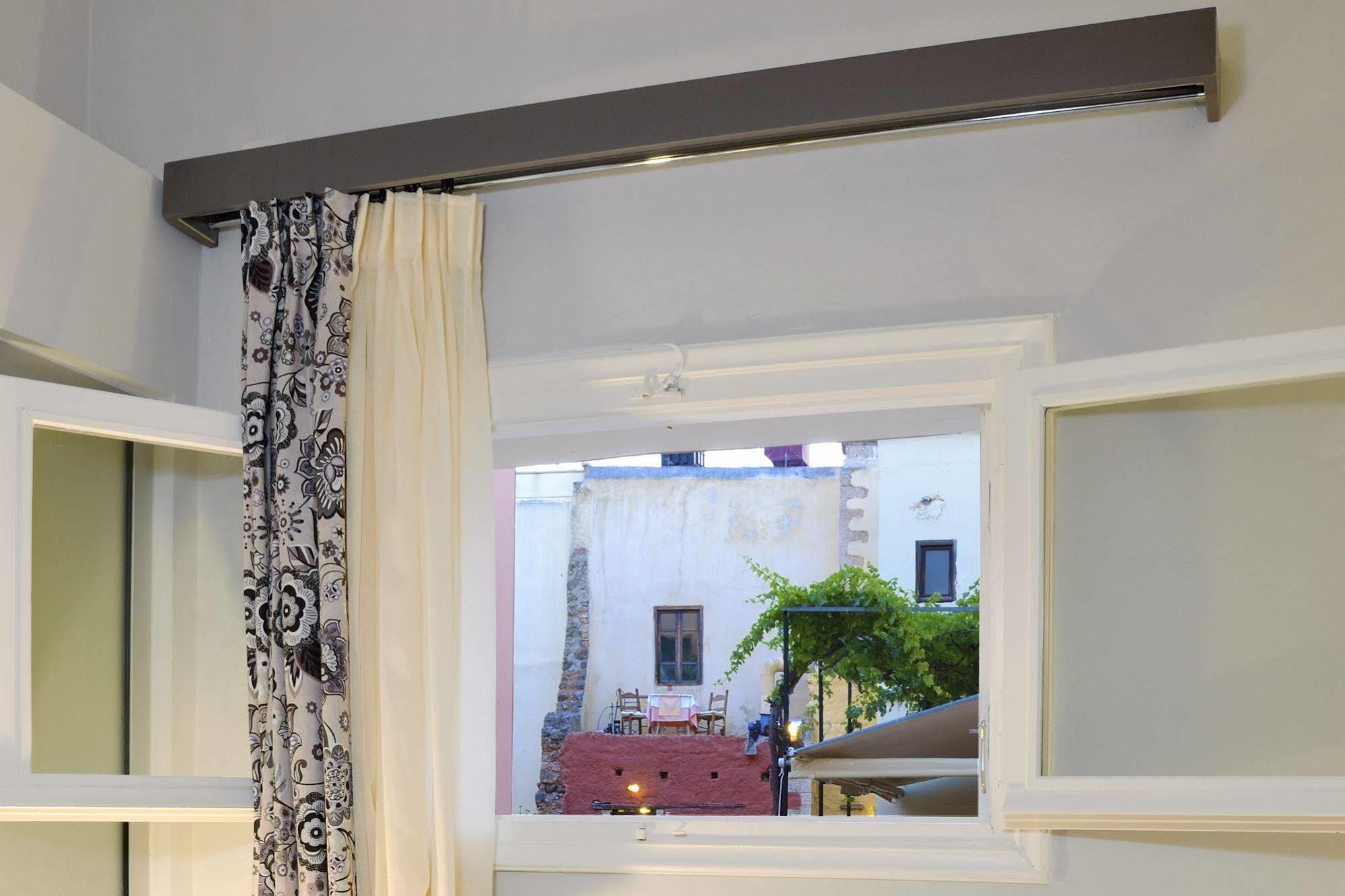 Elia Dorotheou Chrissi Akti Chania Exterior foto